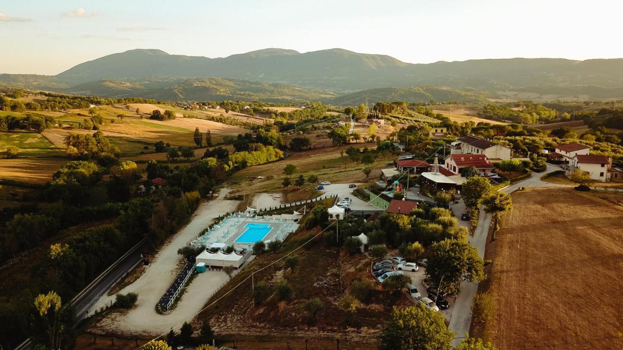 Il Pozzo Country House Collescipoli Exterior foto